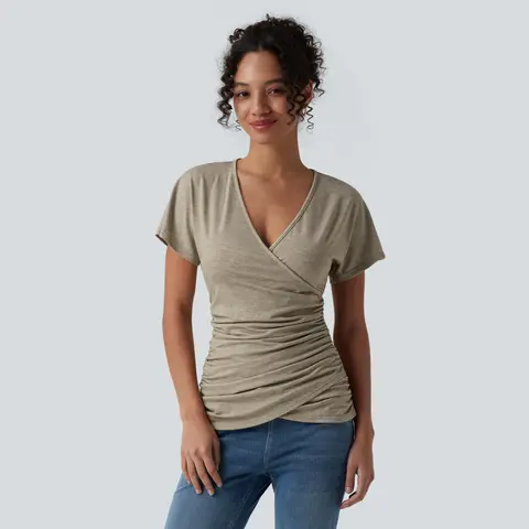 【Creator’s Pick】Halara V Neck Short Sleeve Ruched Casual Top
