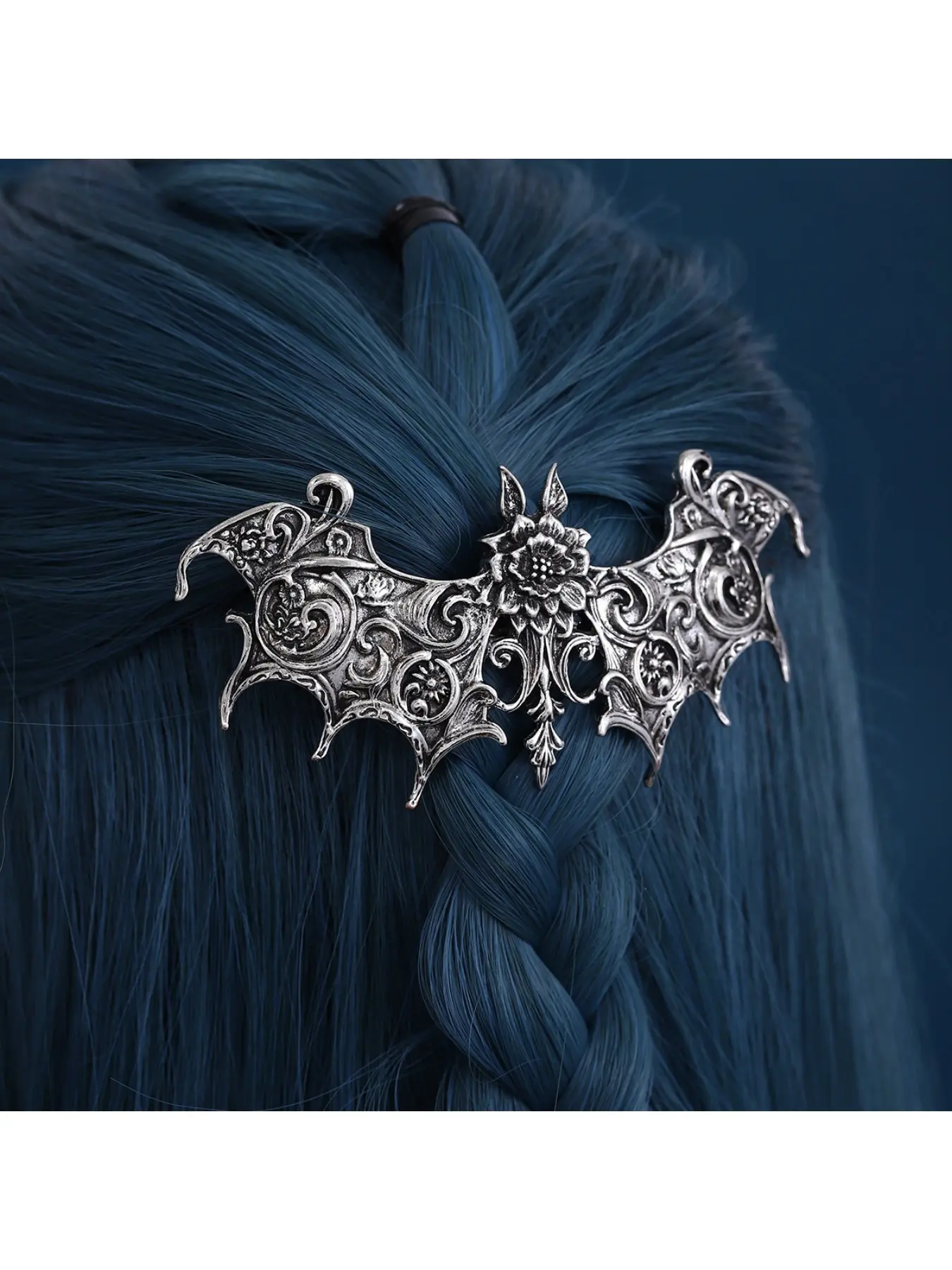 1Pc Vintage Viking Floral Bat Hair Barrette Gothic Nordic Retro Metal Hair Clip For Women Daily Commute Back To School Cosplay Masquerade Party Halloween Valentine Mother’s Day Styling Decor Jewelry Birthday Gift Supplies