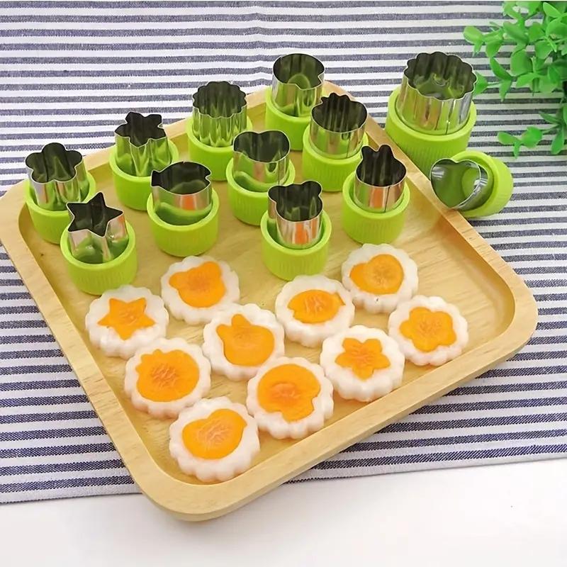 Fruit & Vegetable Cutter, 12pcs/set Stainless Steel Cookie Cutter with 1 Count Demoulding Rod, Household Kitchen Mold Set, Kitchen Baking Tool for Home Use