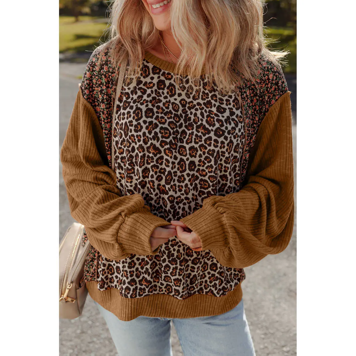 Women's Pullover Sweatshirt, Casual Leopard Floral Print Patchwork Top with Feminine Puff Sleeves and a Comfy Loose Fit, Style, Longsleeves, Hoodie, Fashion, Women's Fashion