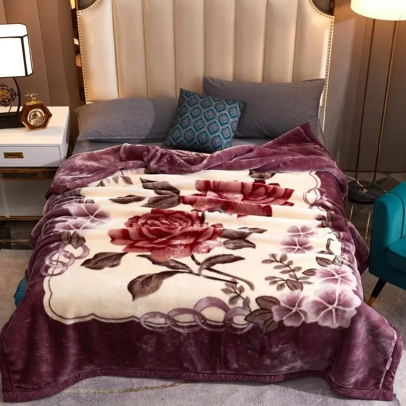 Luxurious Ultra Soft Blanket, Outdoor Home Student Blanket, Double Layer Thick Cover, Vintage Floral Design, Gift Idea