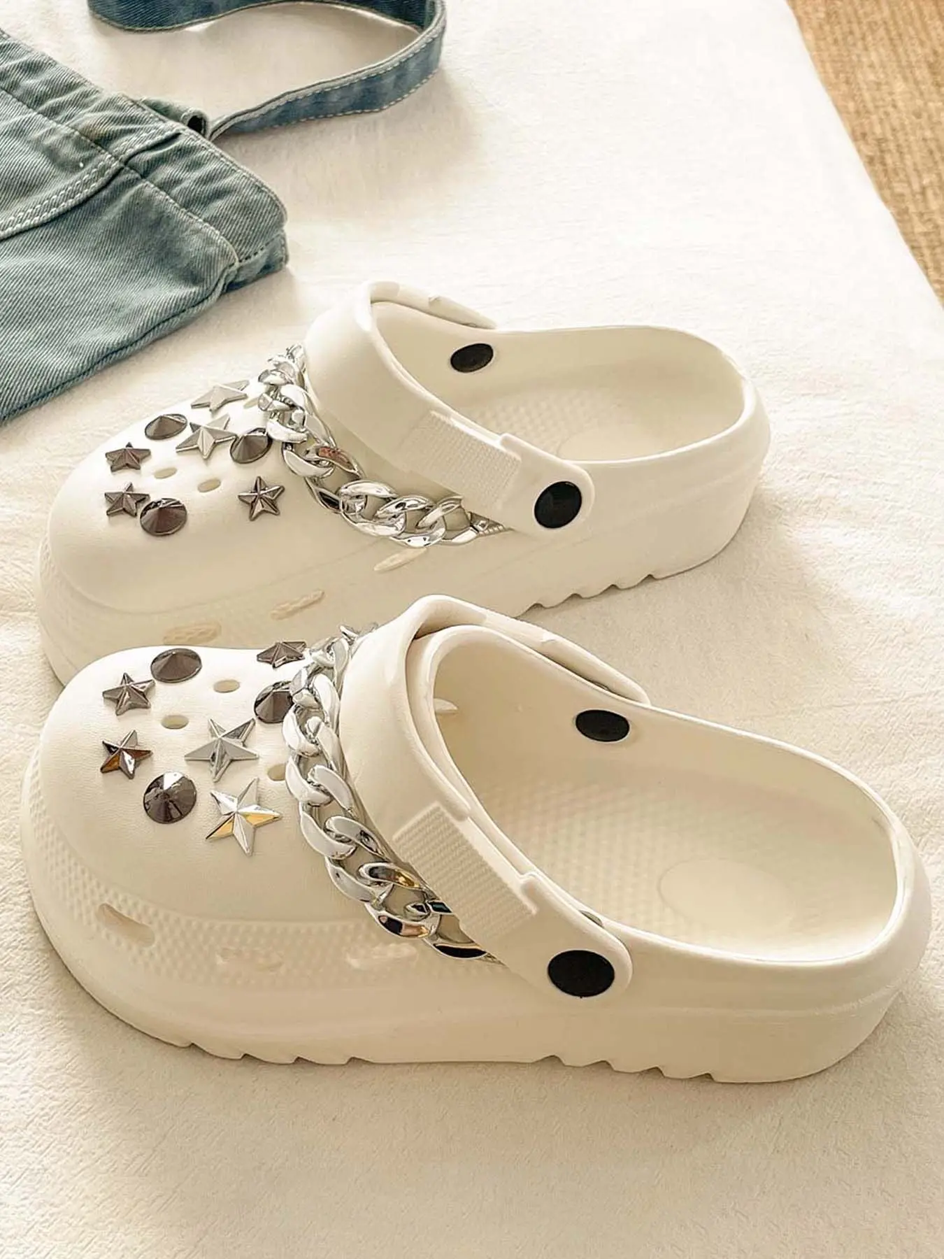 2026 New Y2K Women's Cyberpunk Style Open-Toe Holey Shoes, Eva Outdoor Thick Sole Heel Sandals, Comfortable Beach Slip-Ons