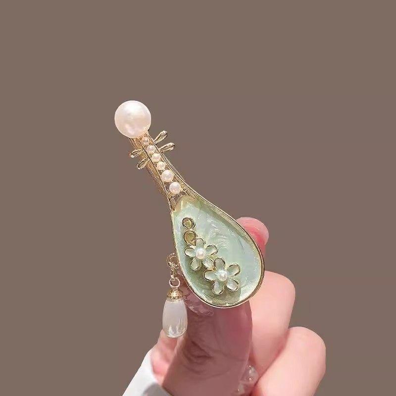 Oriental Rose & Pipa Shape Hair Clip, Unique Design Side Bangs Clip, Creative Broken Hair Styling Pin, Vintage Hanfu Hair Accessories for Women Girls, Elegant Chinese Style Hair Ornament Gift