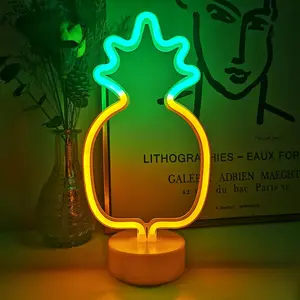 Pineapple Neon Sign,  Yellow & Green Pineapple Shaped LED Lamp Art Decoration, Accessories for  Bedroom Party Supplies, Cute Christmas Birthday Gifts