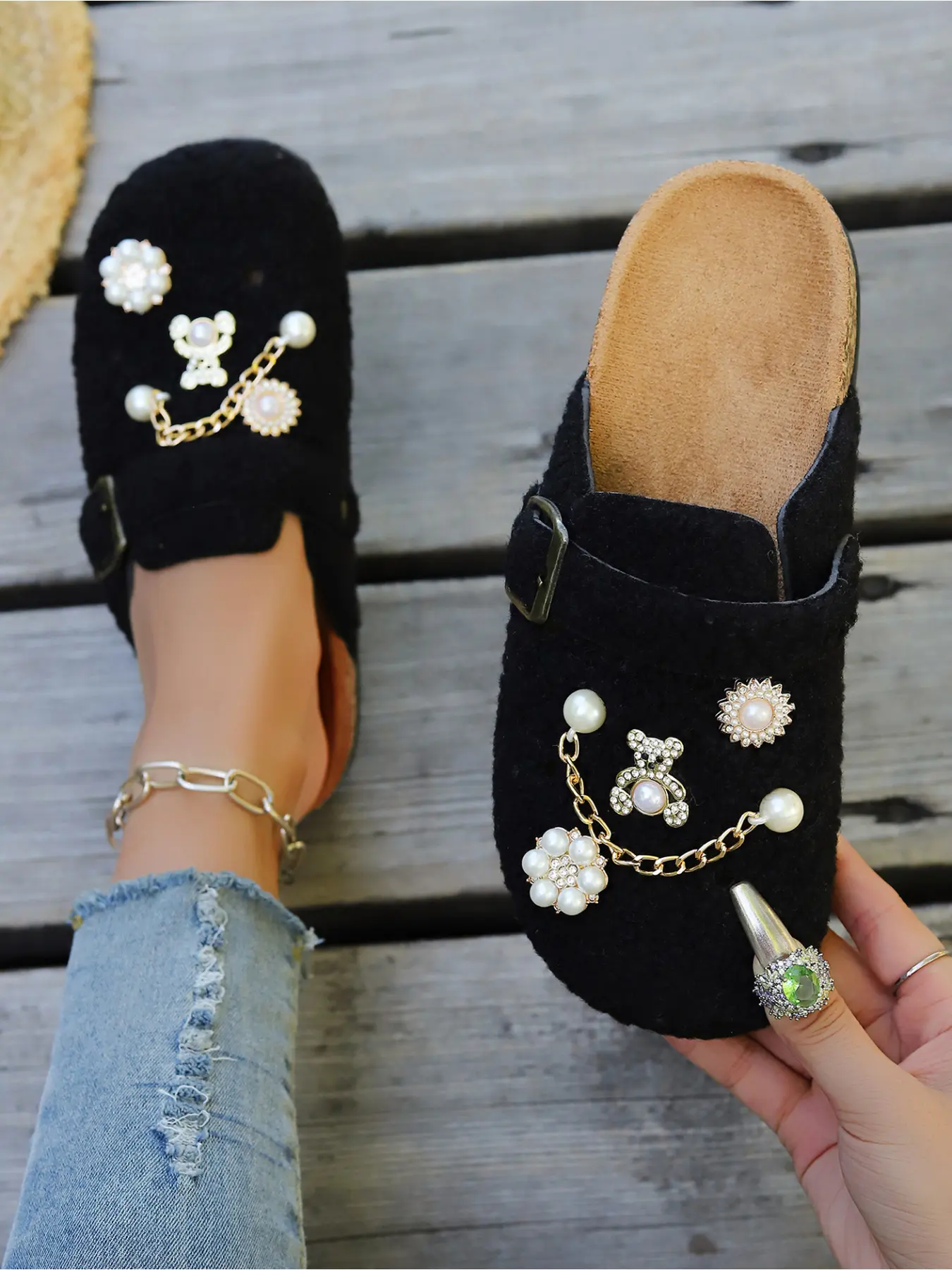 Cute Fluffy Teddy Fleece Platform Rhinestone Studded Mules Clogs For Women, Rhinestone Bear Pearl Chain Decor Slip On Backless Warm Indoor Outdoor Slippers