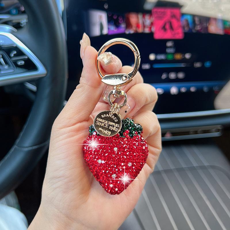 Studded Strawberry Keychain, Fashion Bag Accessories, Gift Key Ring, Handmade Creative Keychain, Studded Strawberry Bag Hanging Decor, Women's Gift Keychain, Accessory Hanging Keychain