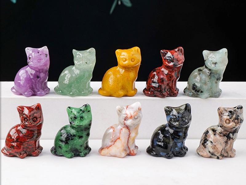 Natural crystal fortune cat carving piece, crystal raw stone semi-precious stone DIY animal crystal craft ornament