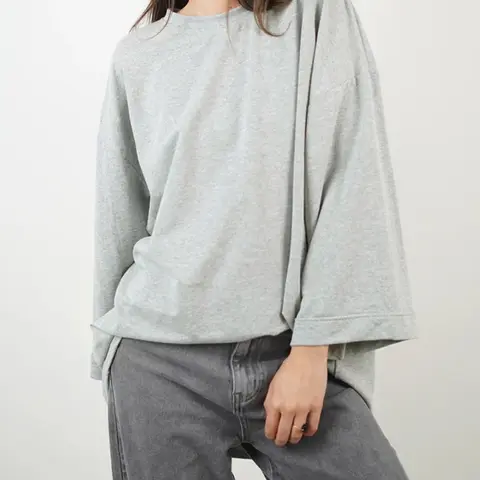 Women's Oversized Minimalist Casual T-Shirt, Round Crew Neck, Loose Fit Basic Sporty Streetwear Top for Beach Vacation Summer, Round Neck Tees