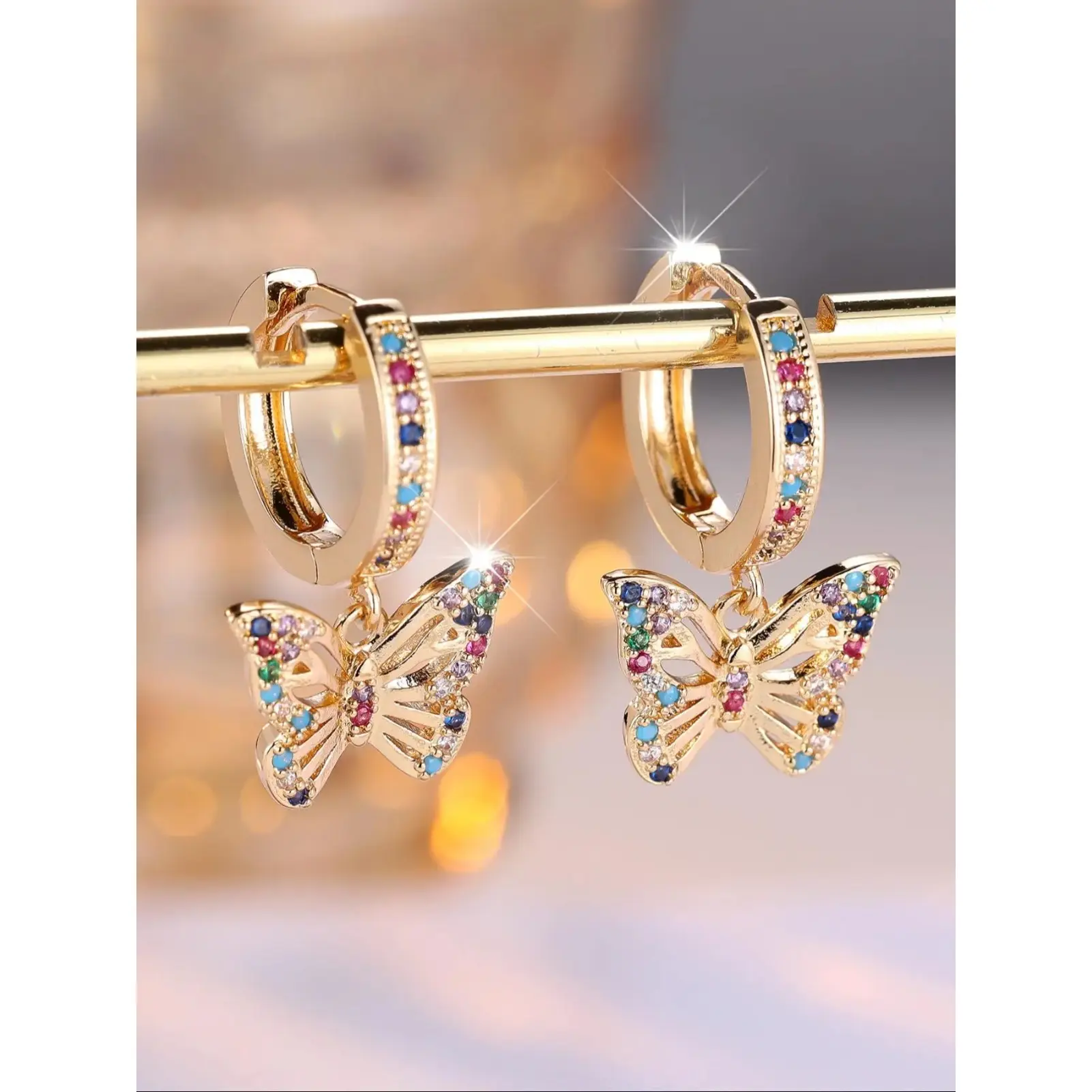 Butterfly Design Hoop Earrings – Fashion Jewelry for Women & Girls, Chic Trendy All-Match Accessories, Exquisite Daily Wear Earrings, Birthday Gift Idea