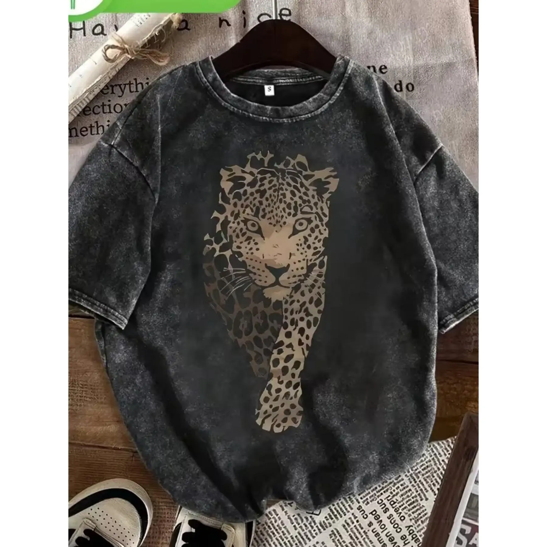 Leopard Graphic Tee Vintage Washed Cotton Tshirt Cheetah Animal Print Western Aesthetic Sarcastic Oversized T Shirt Women Short Sleeve Crewneck Top Wild Streetwear Outfit Birthday Gift Men Unisex Loose Casual Top