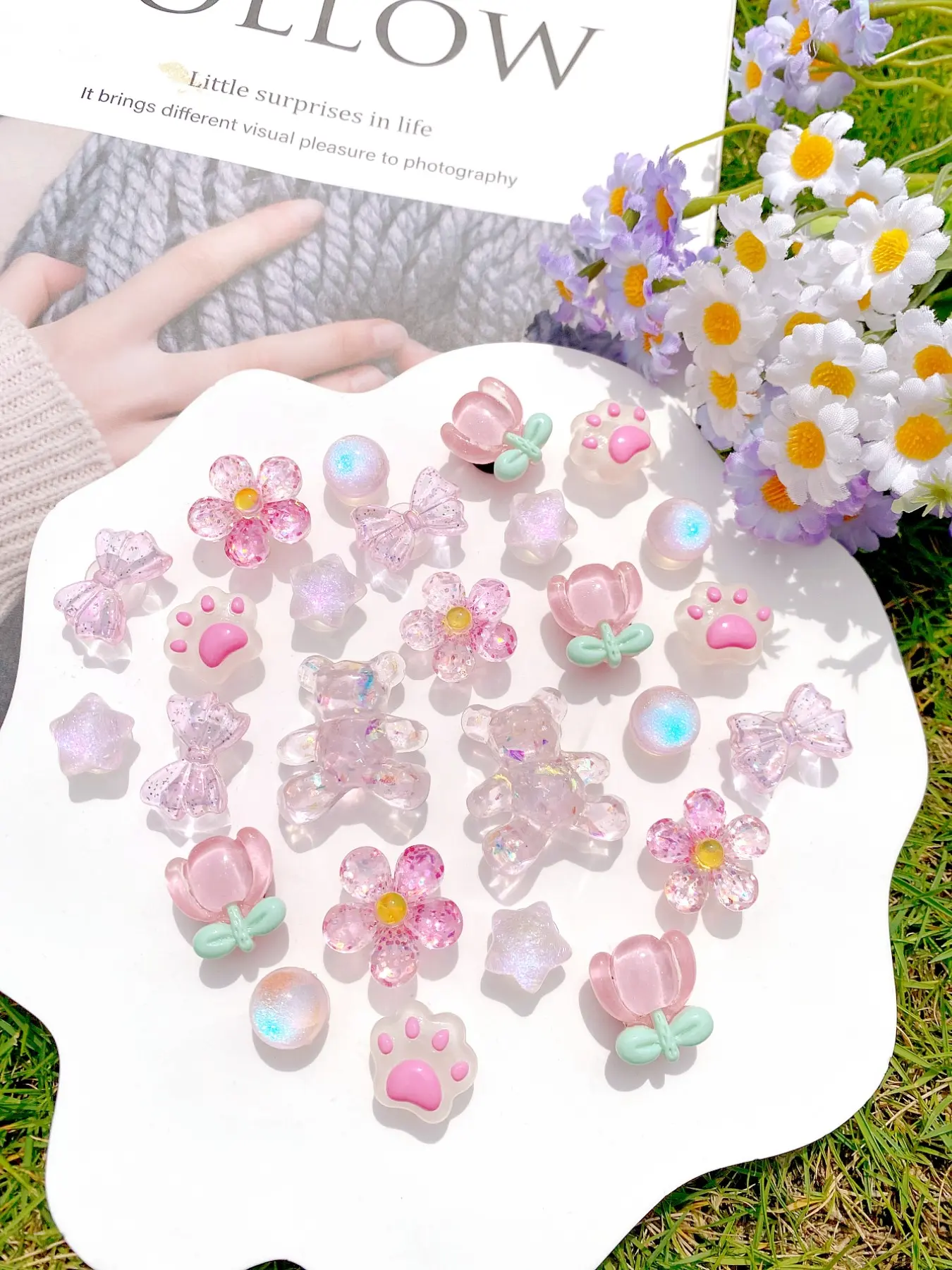 26 Pcs Cute Sandal Accessories DIY Detachable Shoe Decorations for Women, Decorative Shoe Accessories, Cute Shoe Charms, Fun Personalized Footwear, Perfect Gift for Festivals and Parties