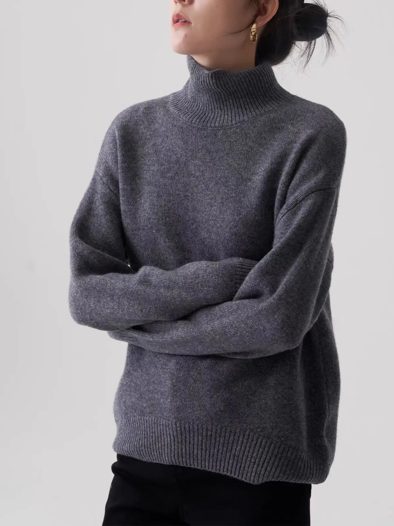 Seamless 100% Merino Wool High Neck Sweater, Loose Fit Warm Long Sleeve Top, Versatile Commute Wool Shirt, Cozy and Stylish
