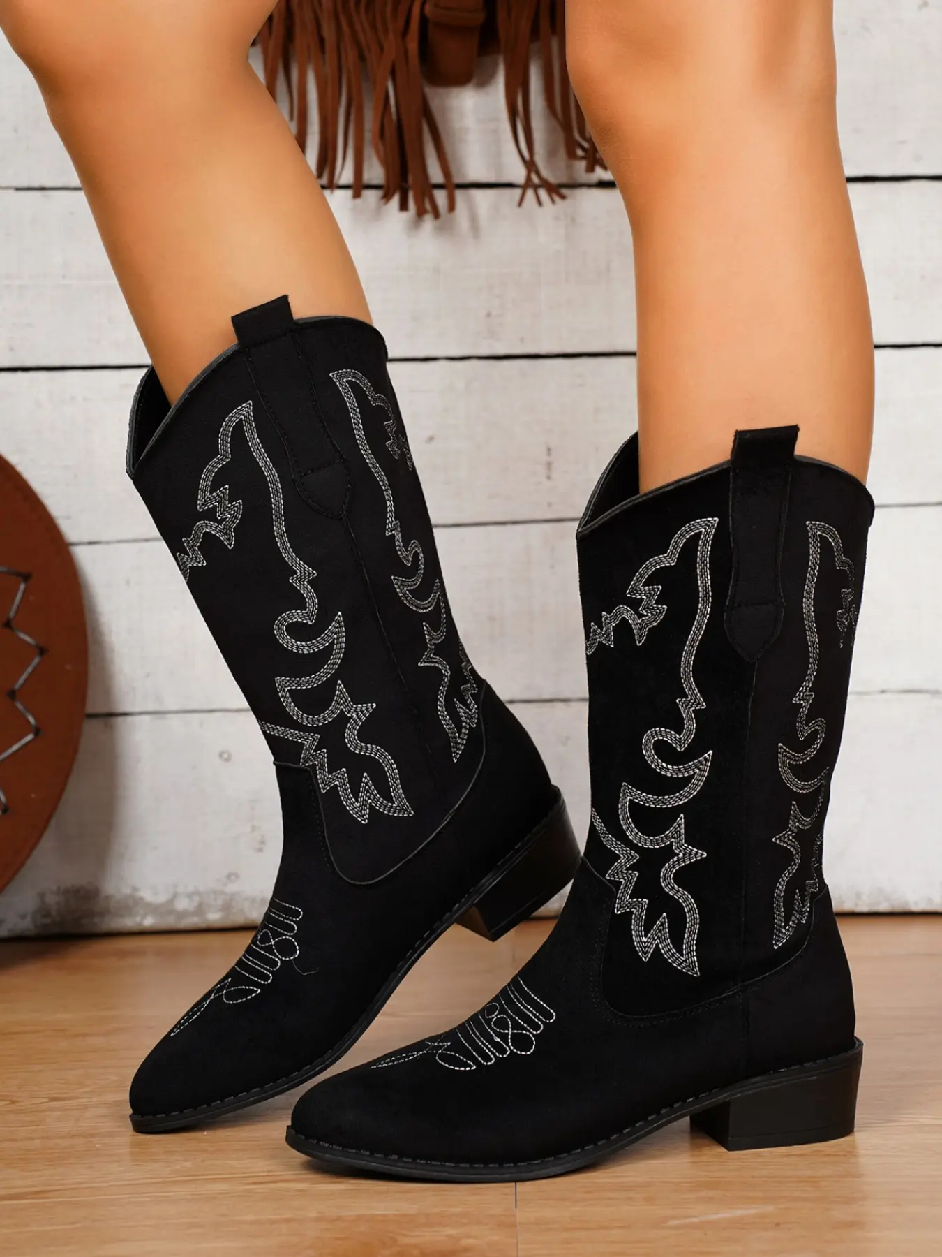 Women's Fall Winter New Pointed Toe Thick Heel Mid-Calf Boots, Slip-On Embroidery Design, Retro Western Cowboy Boots, Outdoor Warm Fashion Shoes