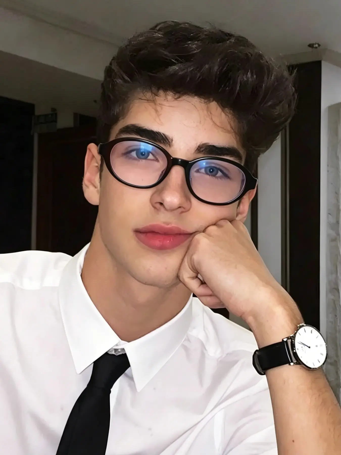 Oval Frame Glasses for Men and Women, Fashion Eyeglasses, Modern Fashion Lightweight Eyewear, Trendy Casual Glasses, Lightweight Frames, Stylish Glasses, Comfortable Daily Wear, Casual Style, All Seasons