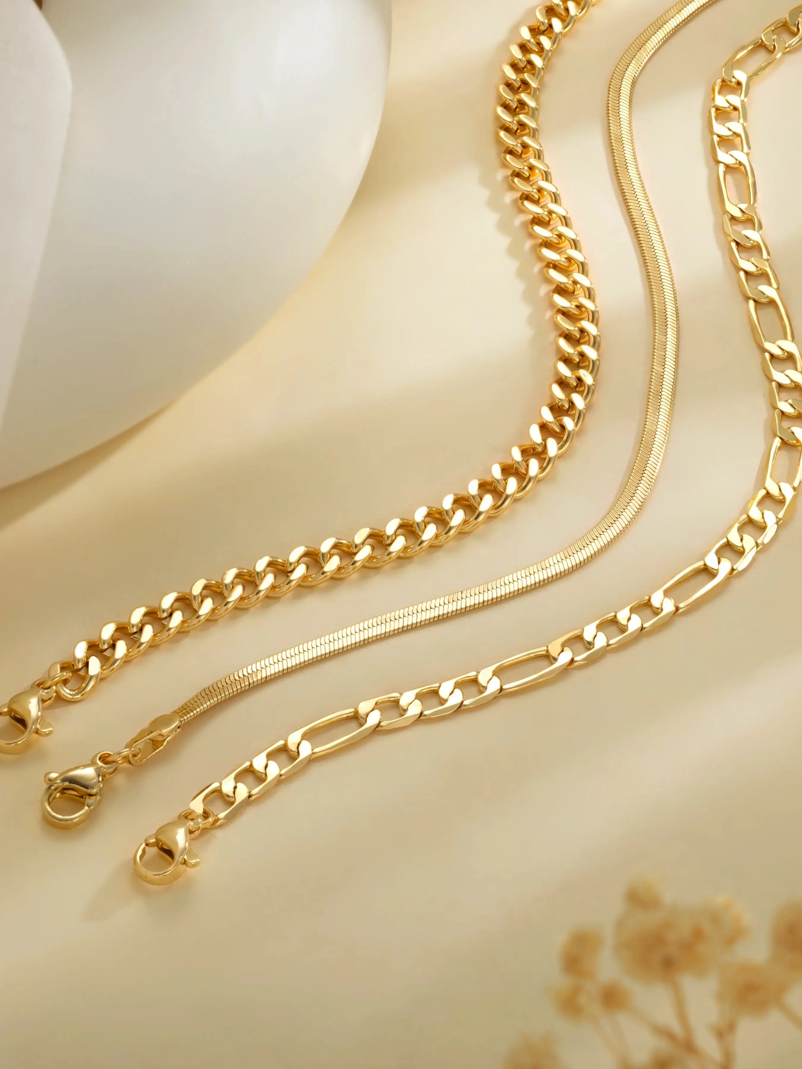 3Pcs Layered Gold Ankle Bracelet Set, Waterproof Anti-tarnish Herringbone Figaro Cuban Chain Anklets, Dainty Beach Foot Jewelry, Ideal Birthday & Mother’s Day Gifts for Women