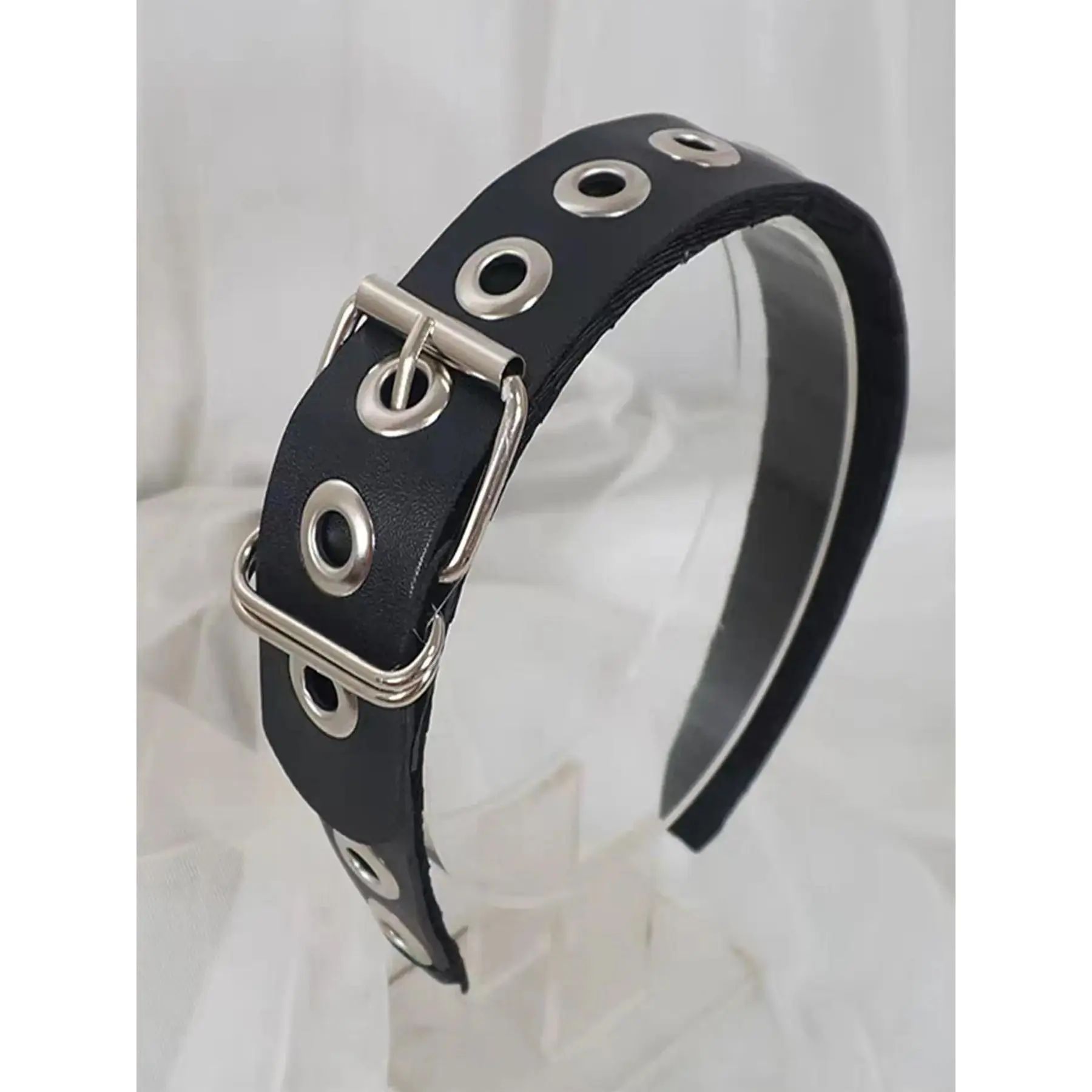 Style Belt Buckle Headband, Cool Leather Eyelet Wide Band Hair Accessory, Sweet Punk Girl Personalized Hair Decor, Unique Design Headwear, Headbands Women, Grommet Headband
