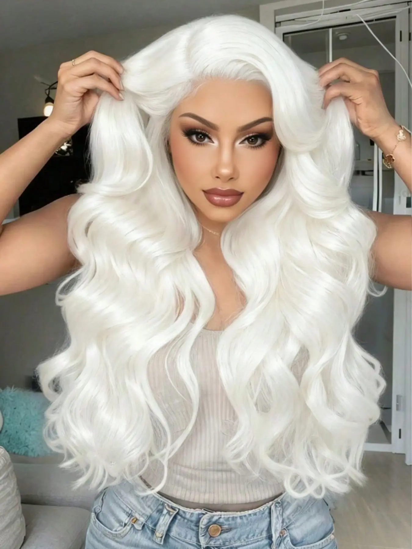Halloween White Curly Wig for Women, Long Wavy Lolita Elf Costume Wig, Soft Natural-Looking Synthetic Hair, Cosplay Party Accessory for Halloween Costumes, Witch, Fantasy, Theme Parties & Events, Synthetic Fiber Wigs