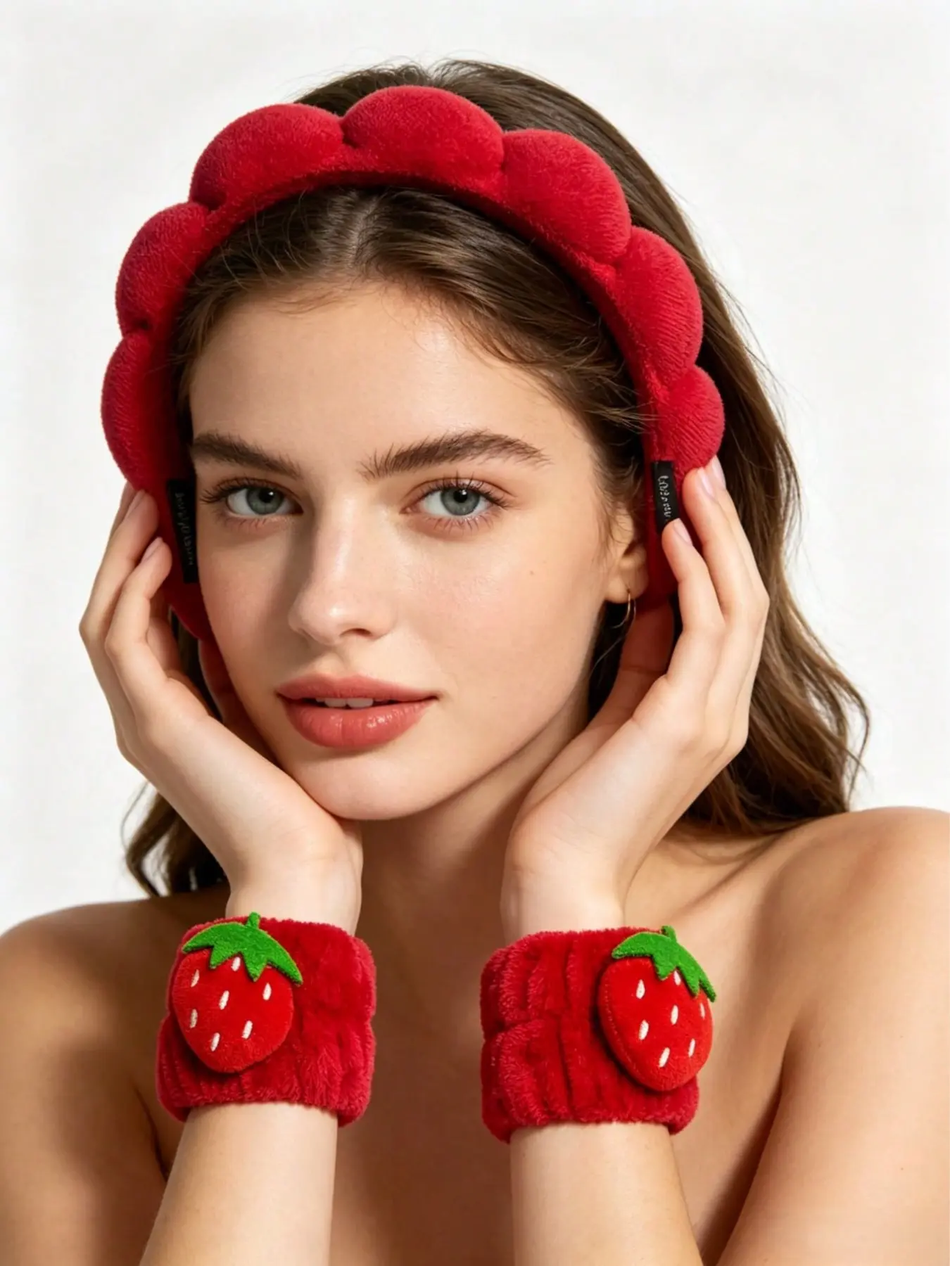 3-Piece Functional Hair Accessories Set, Soft Plush Material, Plain Wristbands and Headbands, Ideal for Yoga and Makeup, Perfect Gift for Women and Girls, Face Wash Headband and Wristband Set