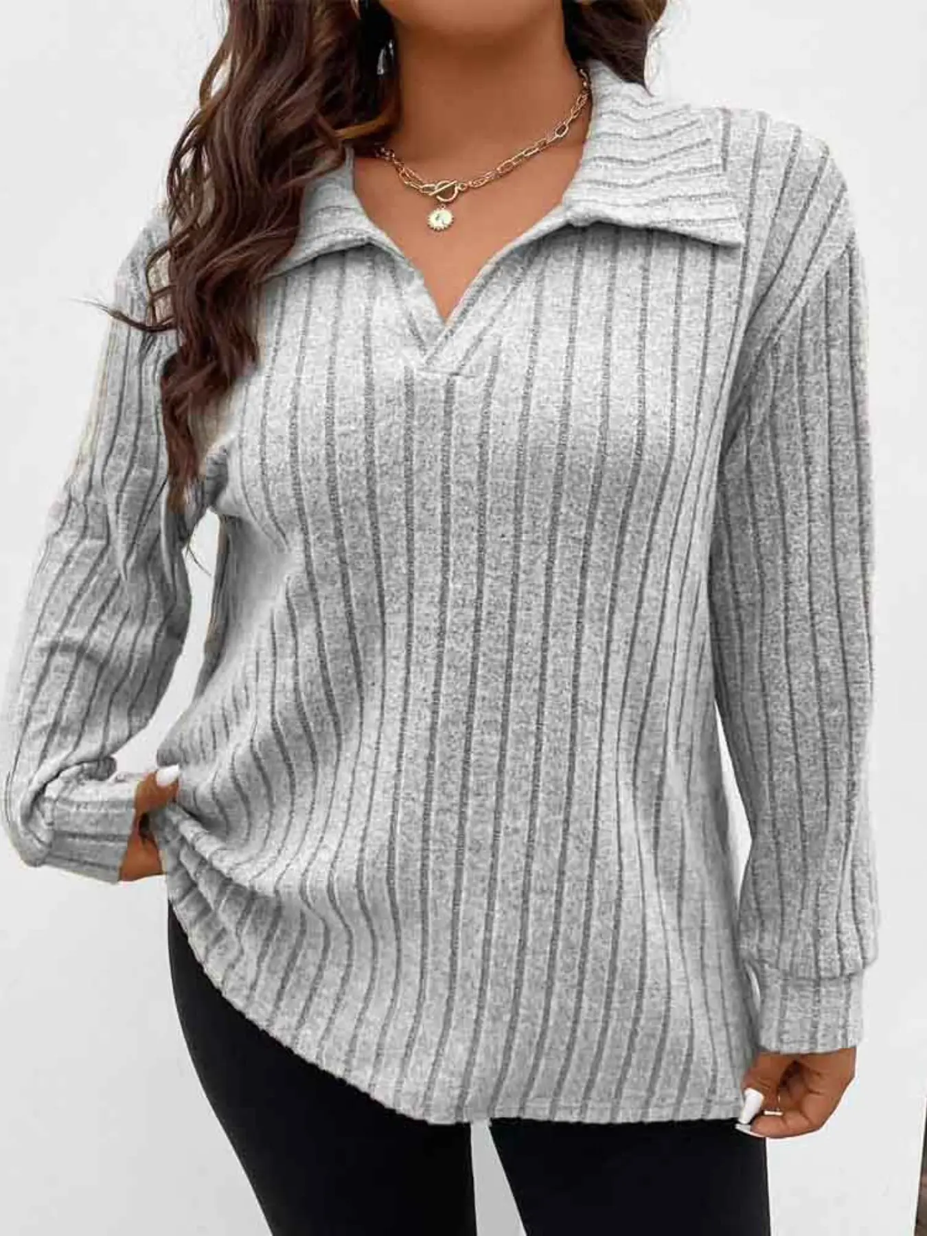 Women's Plus Size Casual Turn-Down Collar Long Sleeve T-Shirt, Comfortable and Stylish Everyday Top for Daily Wear, Perfect for All Seasons