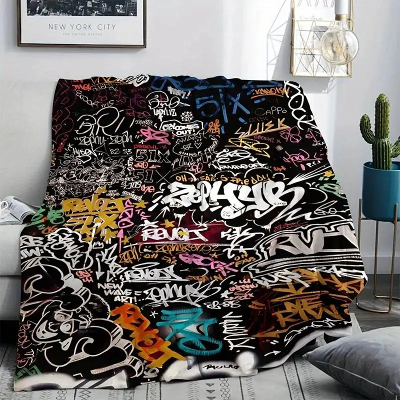Street Graffiti Letter Seamless Print Flannel Fleeced Blanket Cozy Throw Blanket Premium Lightweight Blanket Throw Season Cozy Warm Nap Multifunctional Blanket, Urban Hip Hop & Teen Street Style Versatile Gift For Graffiti Art Lovers