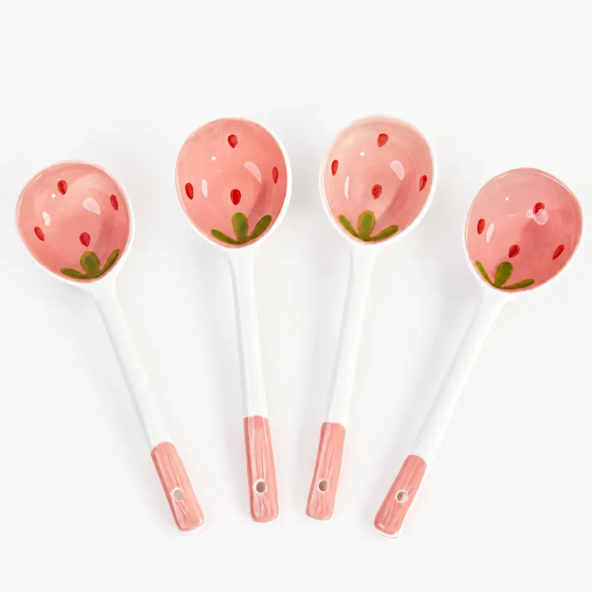 4/6Pcs Cute Strawberry Pattern Ceramic Spoons, Premium Porcelain Dessert Cereal Scoop for Yogurt Coffee Tea Ice Cream, Creative Housewarming Gift