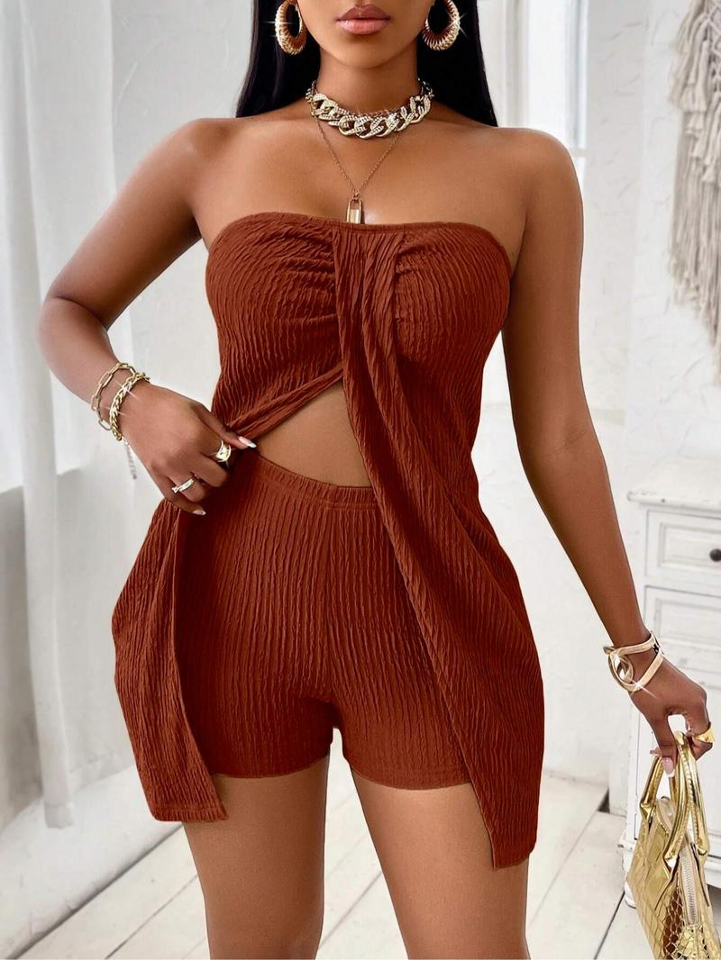 Women's Textured Fabric Twist Front Split Top and Shorts Set, Spaghetti Strap Two-Piece, Slim-Fit Casual Wear