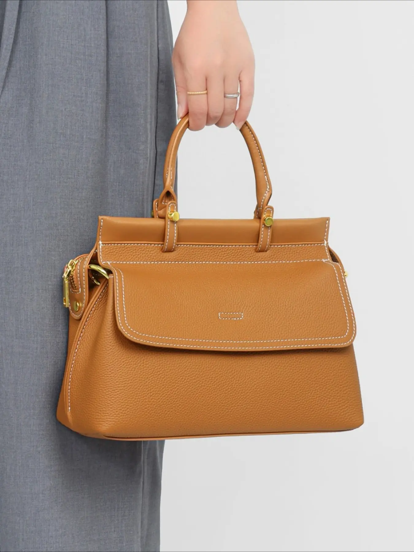 Bags Large-capacity women's bags Women's autumn and winter retro new versatile leather shoulder messenger bags Work commuter tote bags