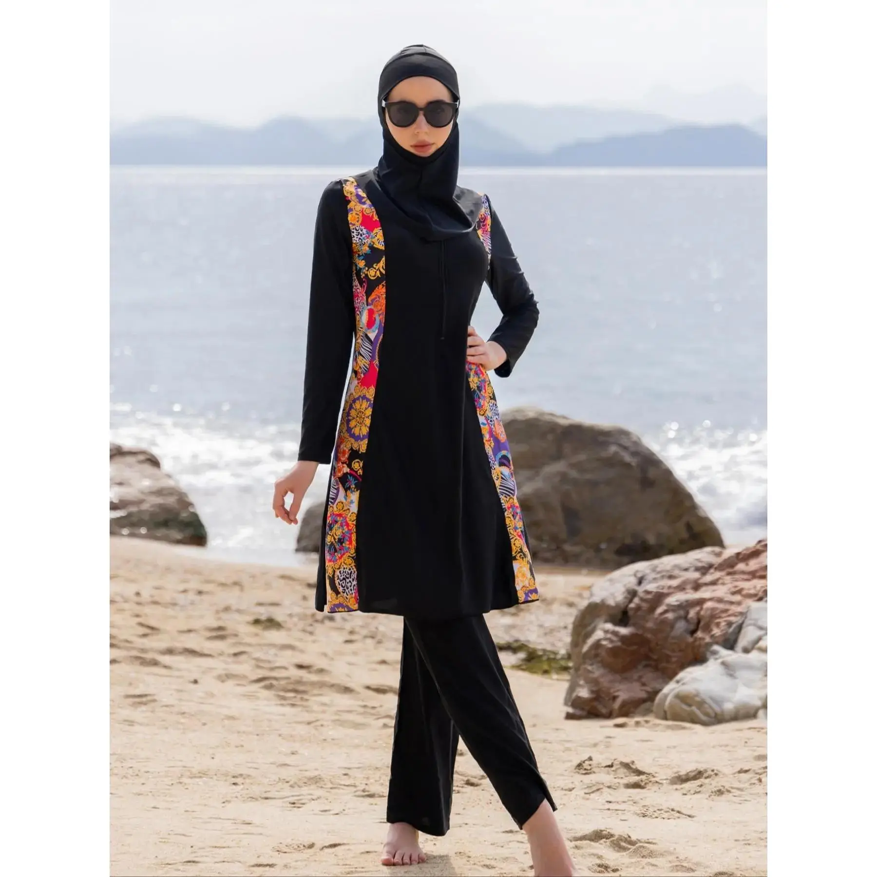 Women's Ethnic Pattern Long Sleeve Swim Top & Swim Pants & Hijab, Modesty Three-piece Set, Casual Muslim Swimwear, Islamic Swimming Suit, Head Scarf Swimsuits, Swimming Wear for Beach and Vacation, Fashion Full Coverage Swimsuits