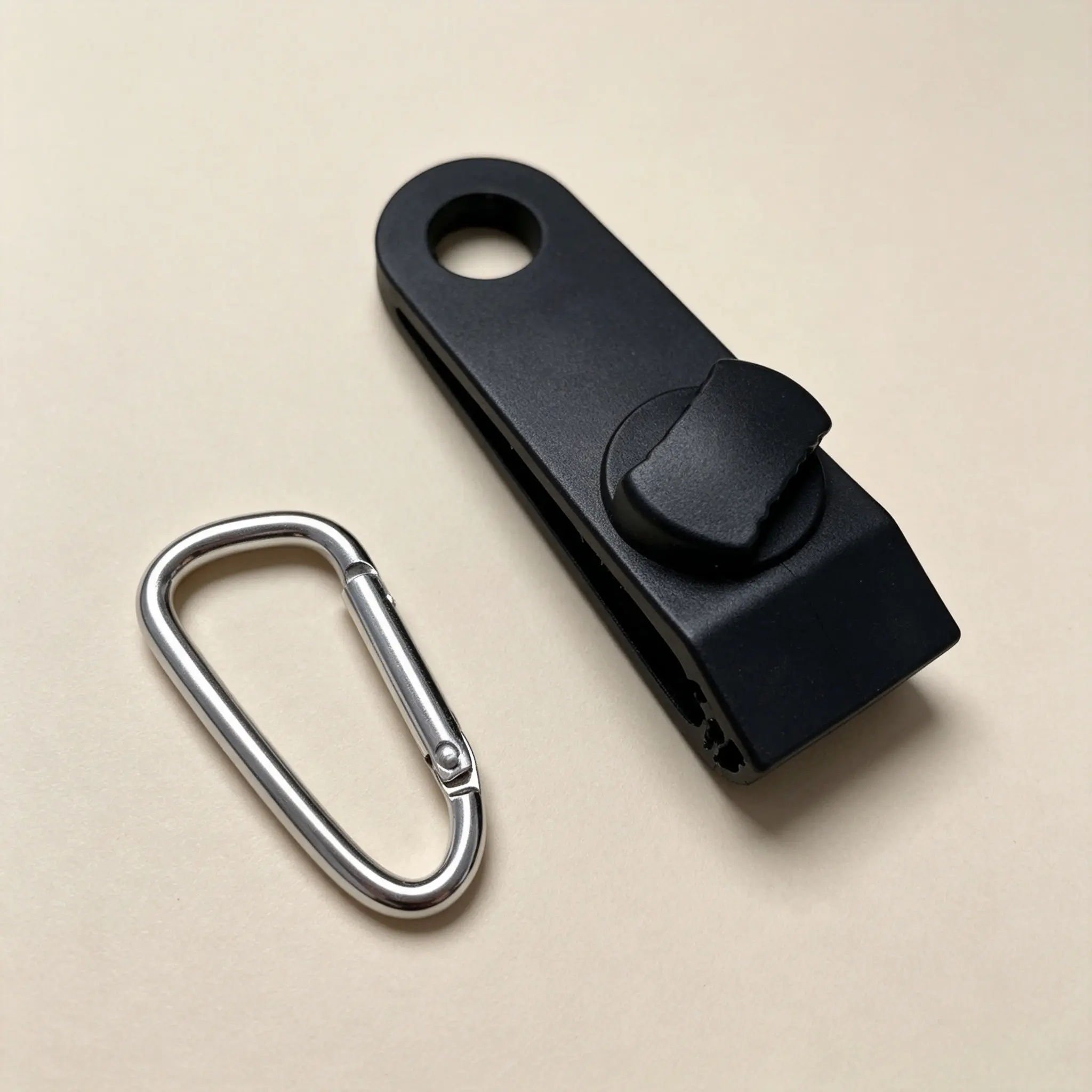 Four-Pack Outdoor Tent Clips, Wind-Resistant Canopy Clamps, Elastic Ball Rope Nylon Clip Set, Spiral Tent Fixing Clips