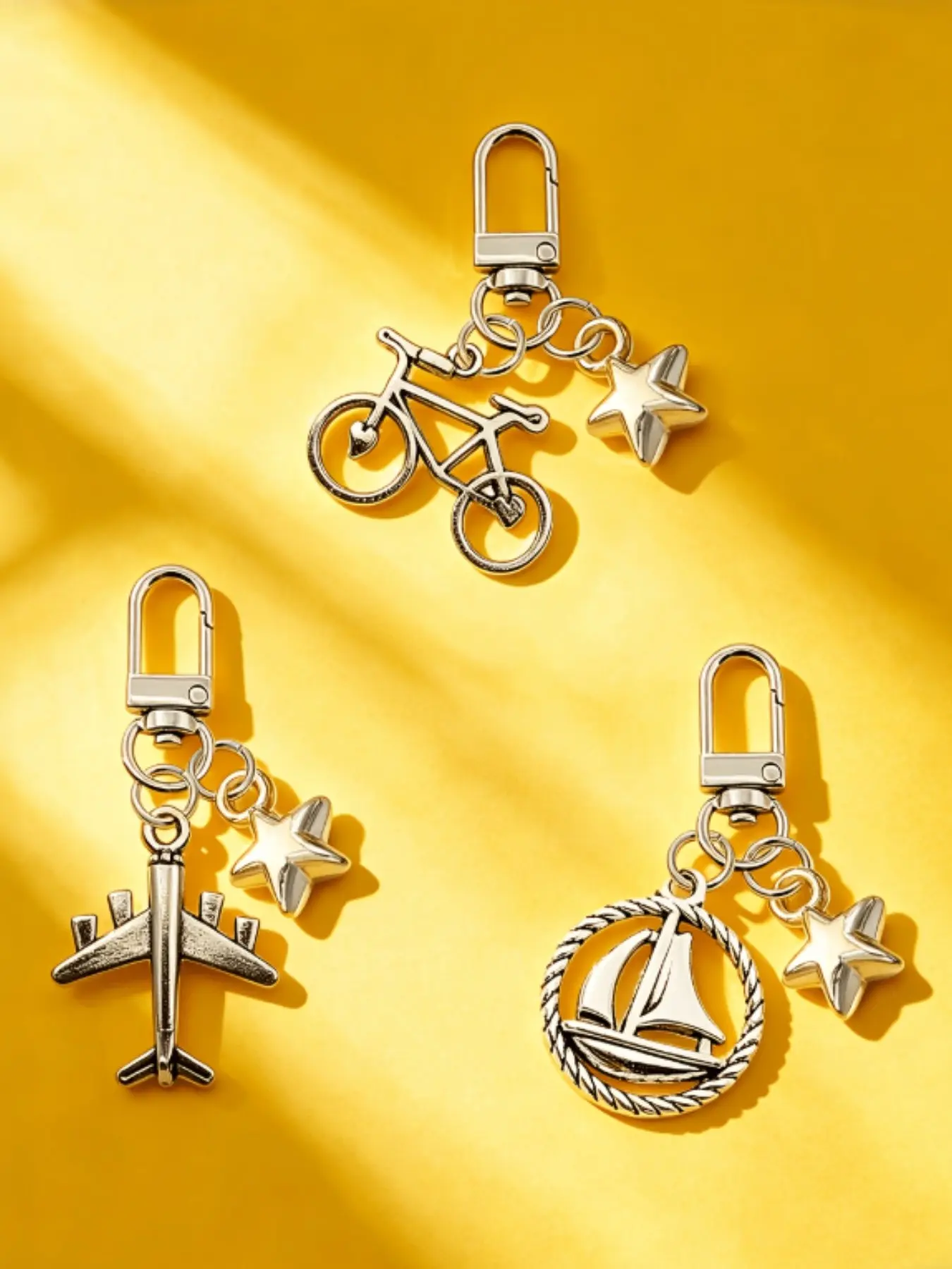 Vintage Silver Color Keychain, Airplane Bicycle Sailboat Shape, 3D Star Pendant, Lobster Clasp, Backpack Decoration, Gift for Couples and Friends