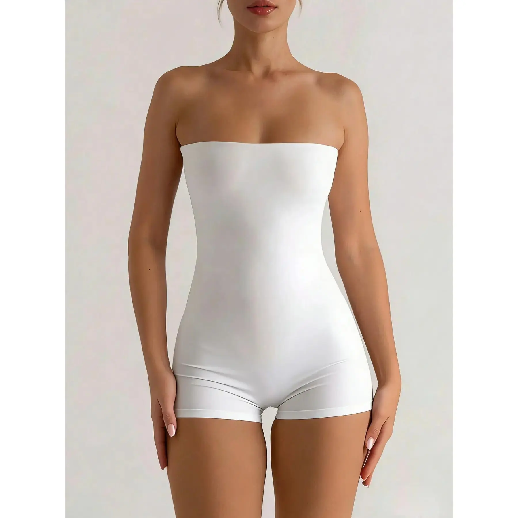 Women's Solid Color Halter Neck Jumpsuit, Sleeveless Slim Fit Overalls for a Casual Sexy Look, Strapless