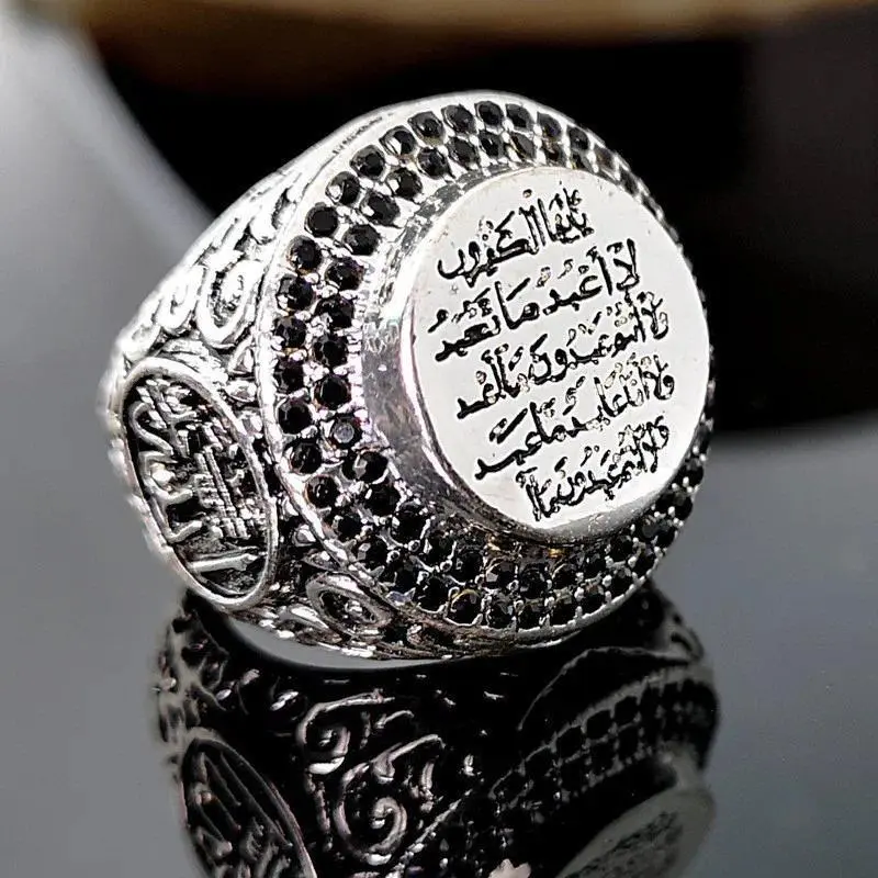 Vintage Men Signet Ring, Retro Engraved Pattern Statement Ring, Black Cubic Zirconia Inlaid Carved Band Ring, Antique Silver Tone Heavy Finger Jewelry Gift for Men