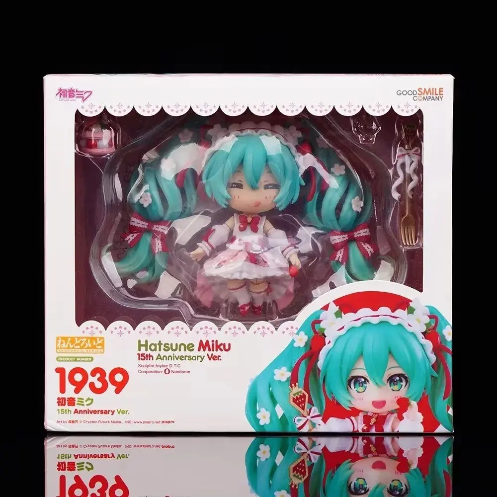 Hatsune Miku 15th Anniversary Collectible Figure, Interchangeable Face, Q-Style Clay Model, Anime Handmade Gift, Decorative Display Piece