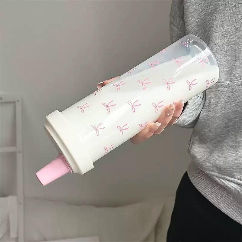700ML Large Capacity Coffee Cup, Simple Bow Design, Reusable Plastic Water Bottle Tumbler with Lid & Straw, Drinkware Ideal for Sports & Parties