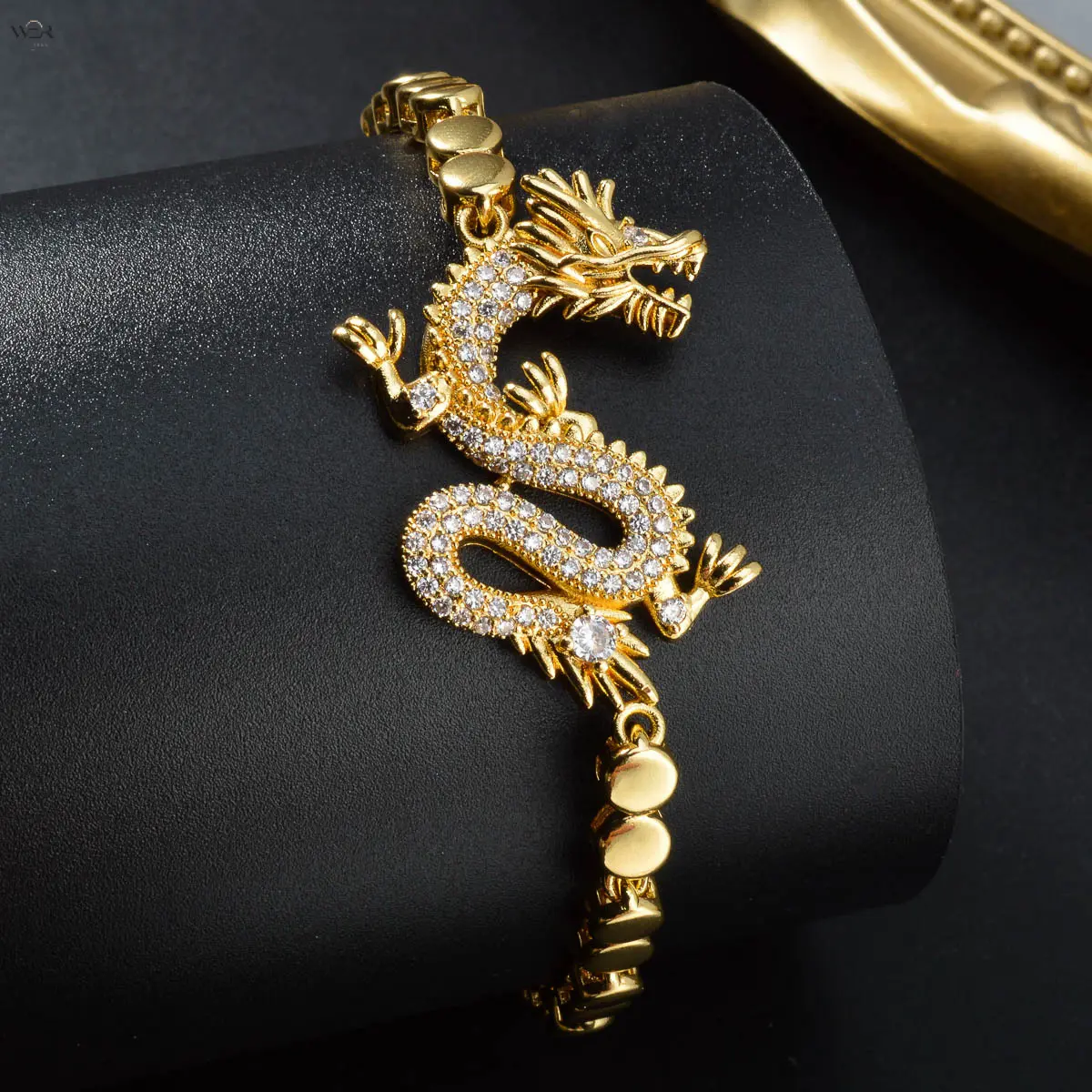 Gold Plated Crystal Paved Dragon Bracelet for Men Women, Sparkling Rhinestone Inlaid Chinese Dragon Charm Bracelet, Round Flat Bead Chain Link Bracelet, Hip Hop Fashion Jewelry for Party Daily Wear Gift