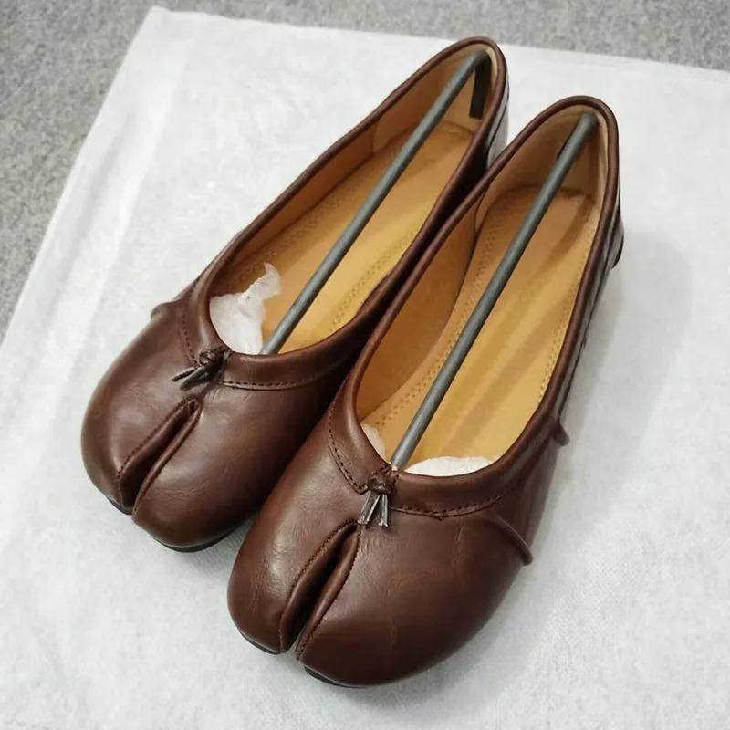 New Soft Leather Split Toe Women Tabi Ballet Flats Spring Autumn Comfortable Walking Lazy Loafers Casual Girls Dance Shoes