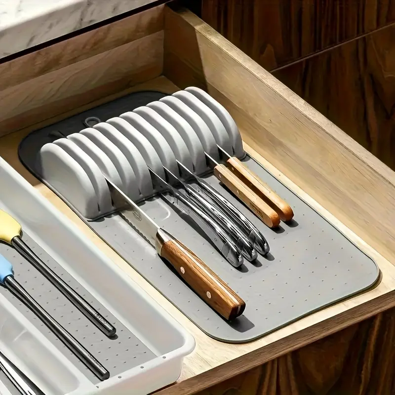 11-slot silicone tool rest pad-kitchen countertop finisher, ergonomic design, non-slip handle, used for storing and drying tools.