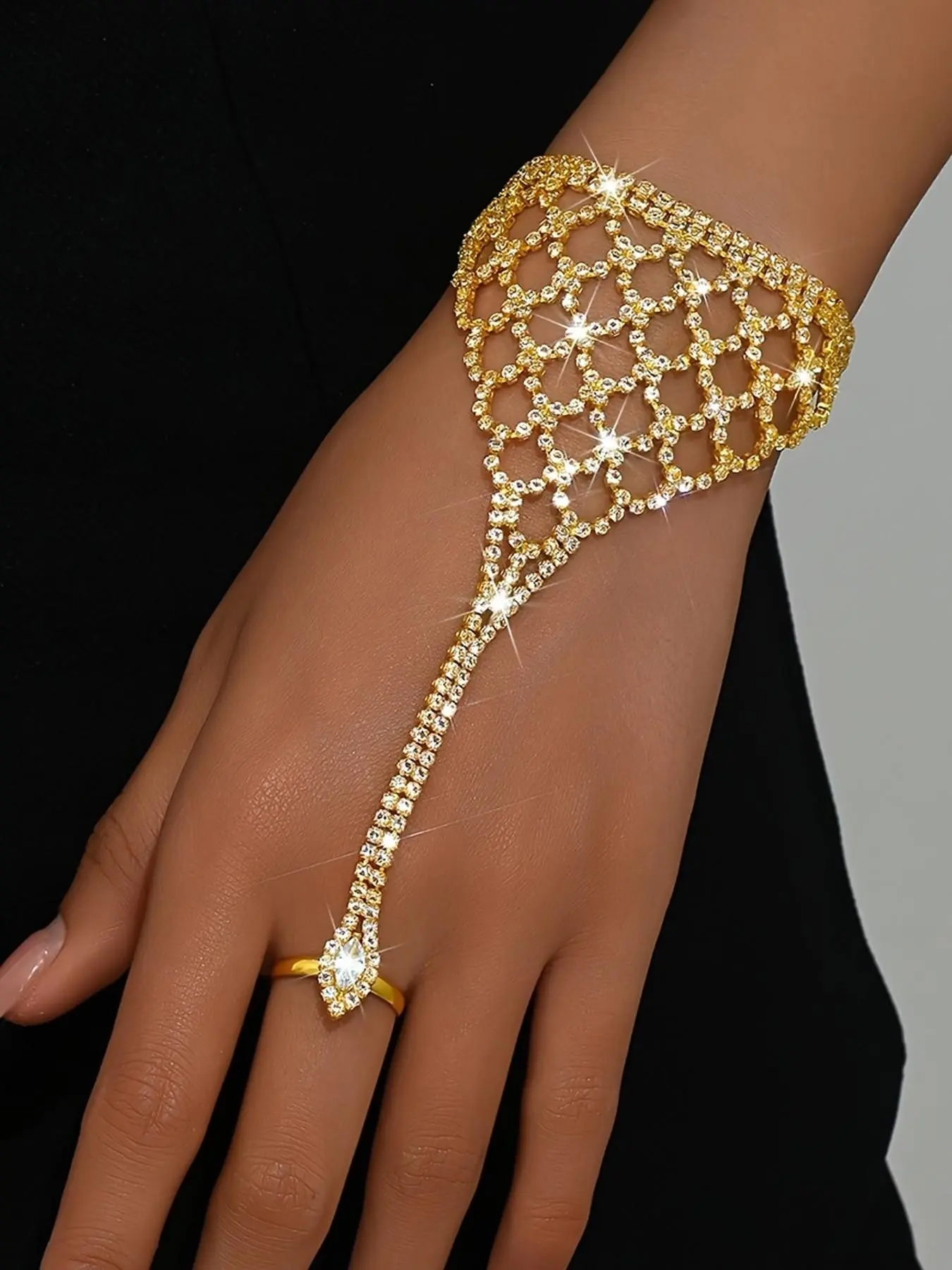 Rhinestone Link Bangle, Sparkling Crystal Bracelet, Luxury Jewelry for Wedding Party, Stylish Accessory for Latin Dance