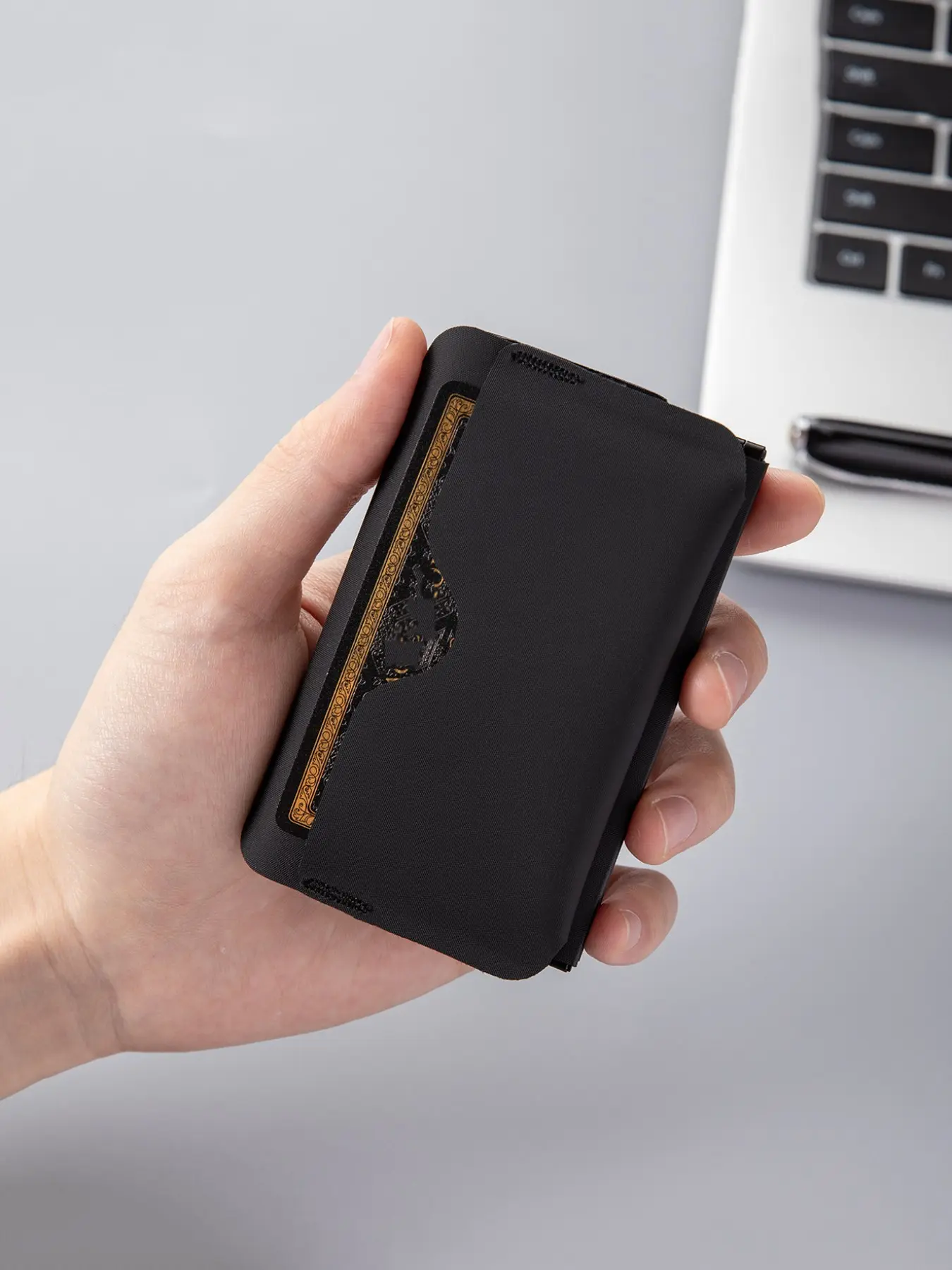 Magnetic Foldable Mini Card Wallet, Portable Ultra-Light Business Coin Purse, Credit Card Holder, Slim Wallet, All-Season Solid PC Material