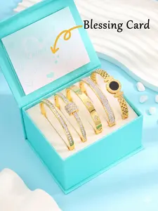 A set of 5 pieces of high-end "ins" style stainless steel bracelets, accompanied by a beautiful gift box. It features a French elegant fashion style and is highly suitable for giving as a gift or wearing daily.