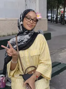 Women's Nebula Ink Headscarf 70x180cm, Long Scarf for Summer Beach Travel, Outdoor Sun Protection Muslim Hijab