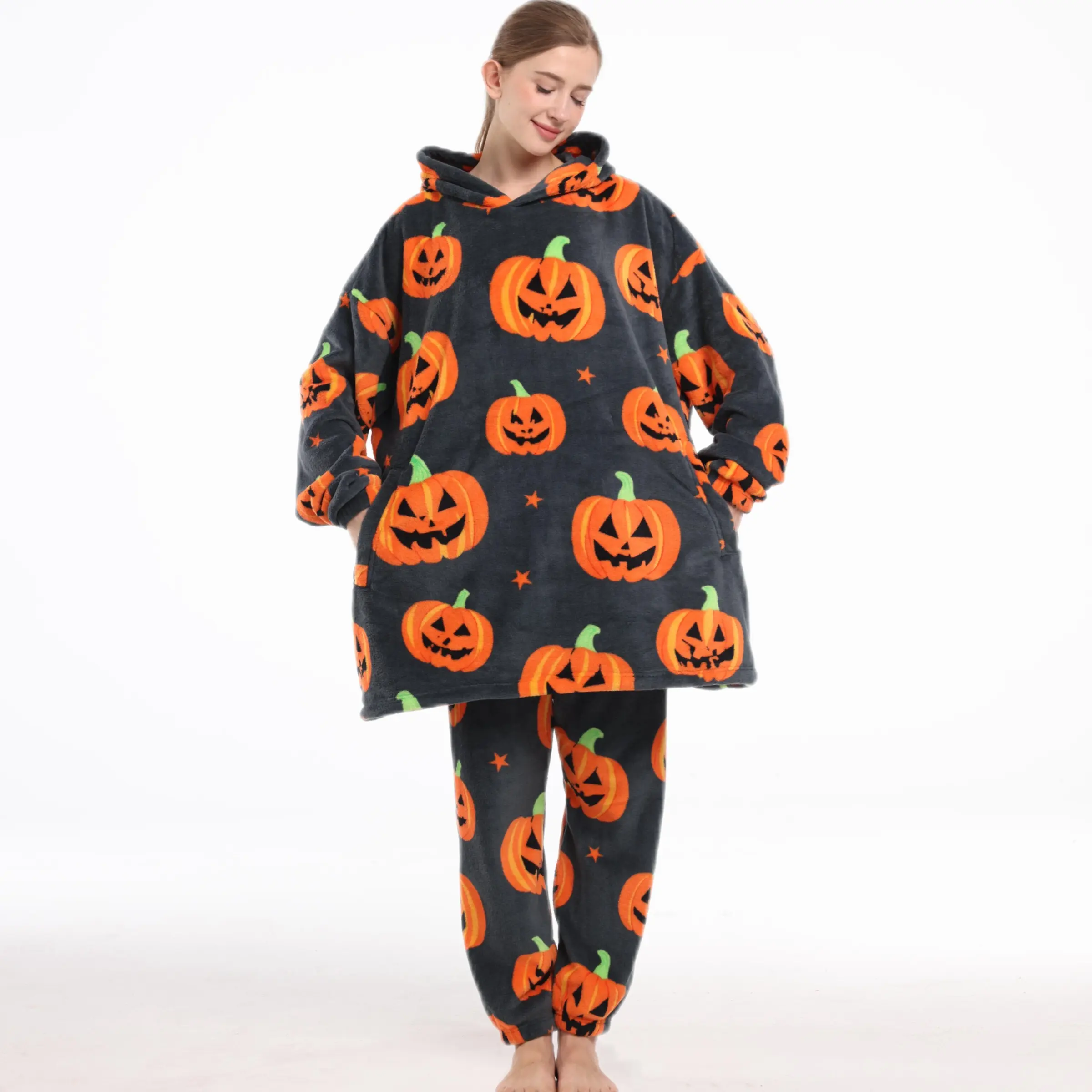 Halloween Pumpkin Print Wearable Blanket Set, Unisex Loungewear, Hooded Pants with Pockets, Fall Winter, Gift Idea, Sleepwear Blanket Hooded