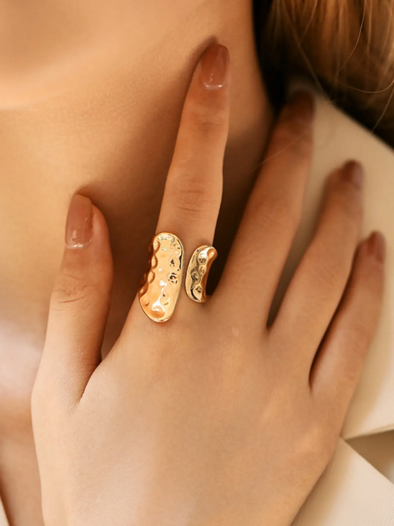 Brass Plated 18k Gold Ring, Elegant Butterfly Design, Personalized Zircon Water Drop, High-End Jewelry for All Seasons