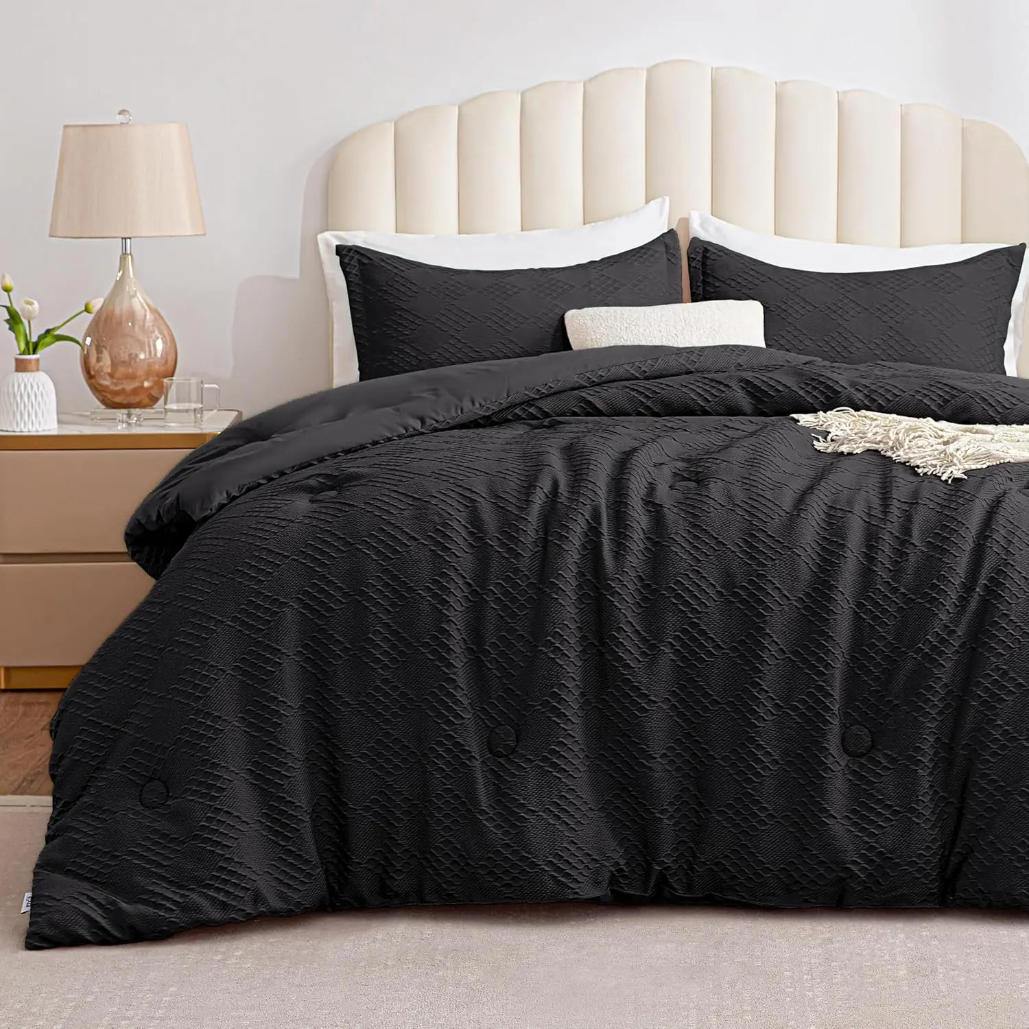 Waffle Comforter  Size - Super Soft Embossed Design Comforter Set 3 count, Black    Bedding Set,Winter Warm Bed Set,1 Comforter with 2 Pillowcases