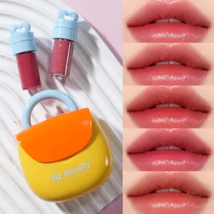 3q Beauty Mini Lip Gloss, Heart Brush Head, Hydrating Non-Drying, Easy Touch-Up, Mirror Finish, Perfect for Daily Use, Girl Crush Appeal