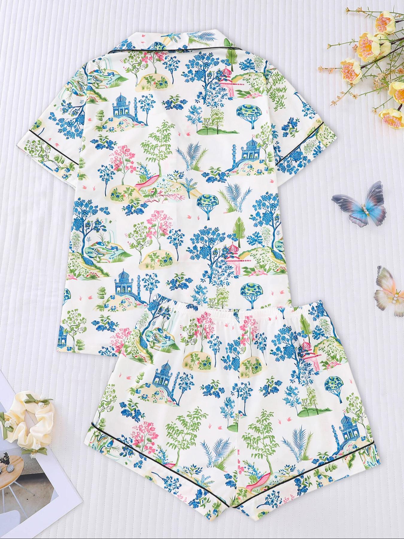 Two-Piece Set Women's All Over Floral Print Lapel Neck Pajama, Casual Comfy Short Sleeve Shirt & Elastic Waist Shorts PJ Set, Ladies Sleepwear for All Seasons