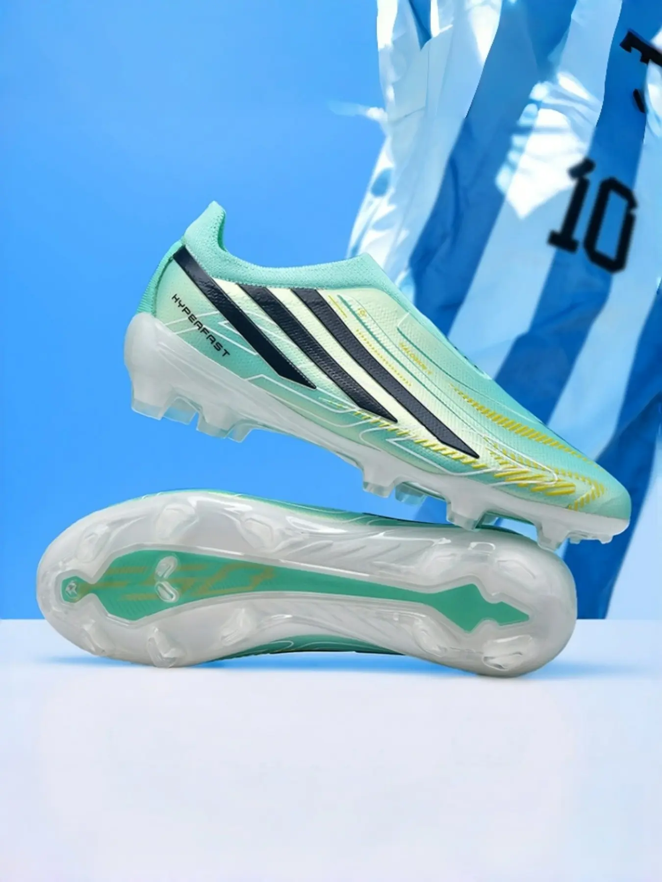 Unisex High-Quality Seamless Soccer Shoes, Indoor/outdoor Use, Lightweight, Long Studs, Anti-Slip, Super Grip, Fashionable, Suitable for All Ages
