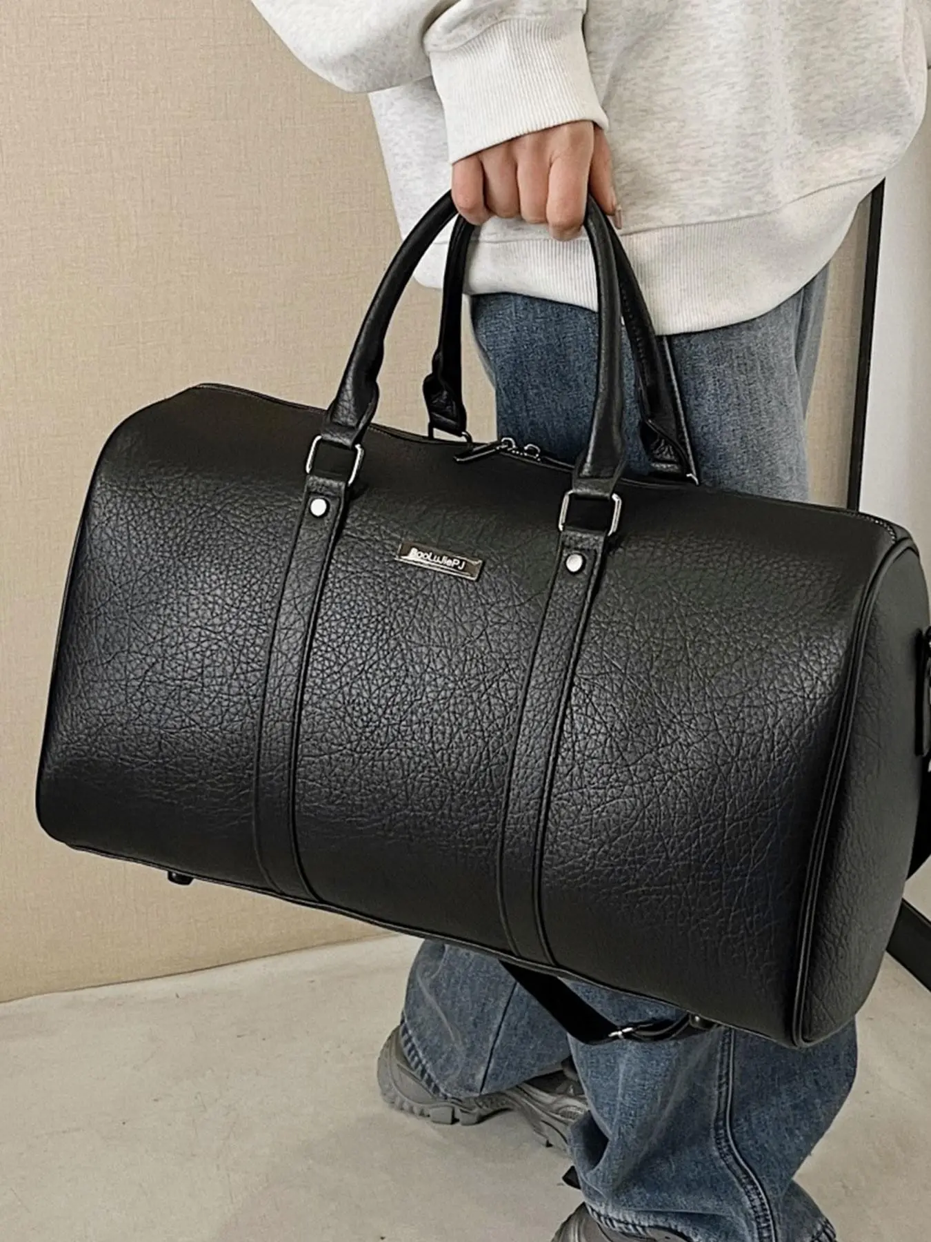 Christmas Travel Essential, Large Capacity Duffel Bag, Waterproof Design, Versatile Use for Work & Leisure, Lightweight & Stylish