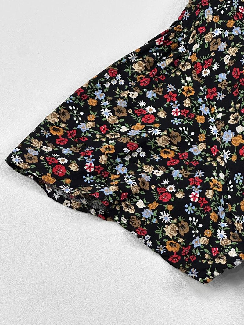 【Plus Size】 Ditsy Floral Print Round Neck Dress, Boho Style Casual Short Sleeve Long Dress for Daily Holiday Vacation Wear, Women's Clothes for Spring & Fall