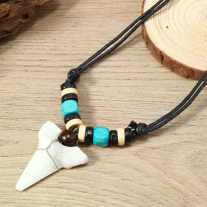 1Pc Women's Men's Necklace Hawaii Jewelry Handmade Imitation Shark Teeth Pendant New Zealand Maori Tribal Bone Choker